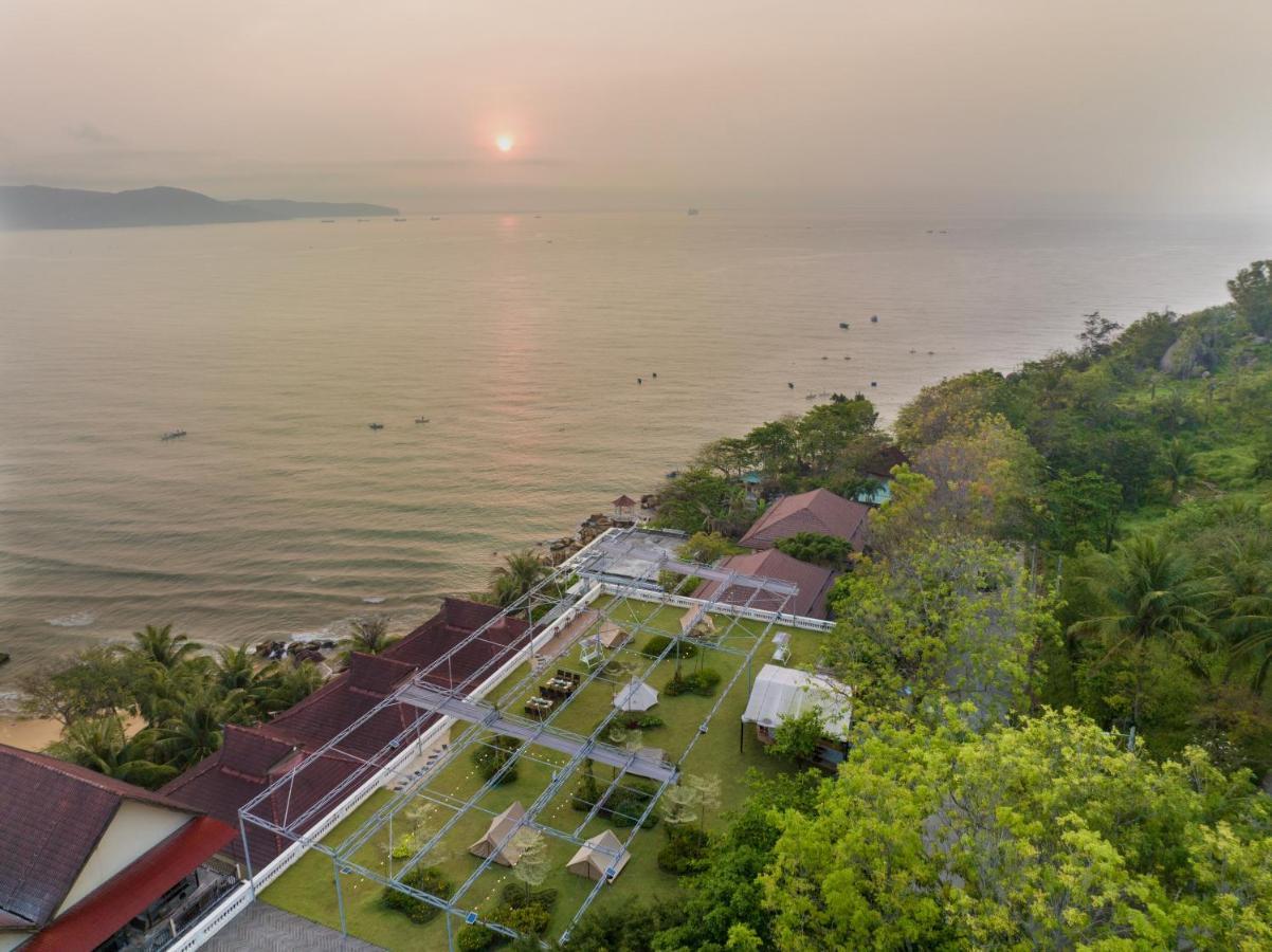 Dankbaar Resort Quy Nhon Exteriör bild